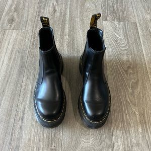 Dr. Martens Boots Chelsea Platform Black